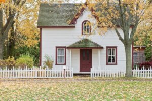 How can St. Joseph help you sell or buy a house?